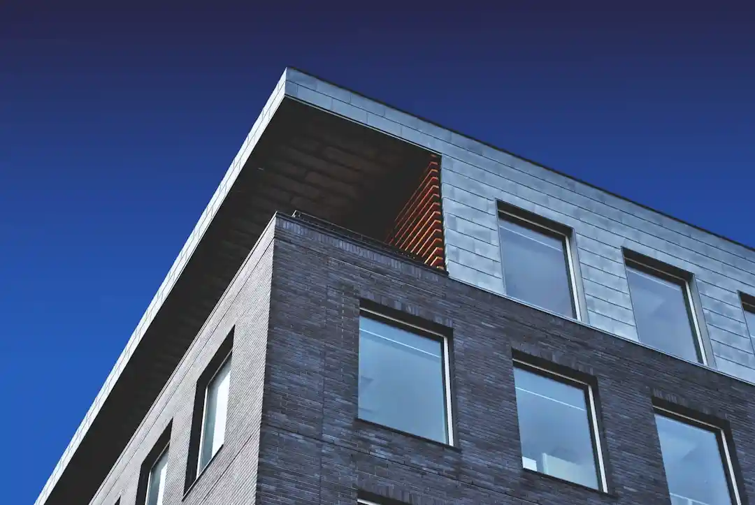 Building Image